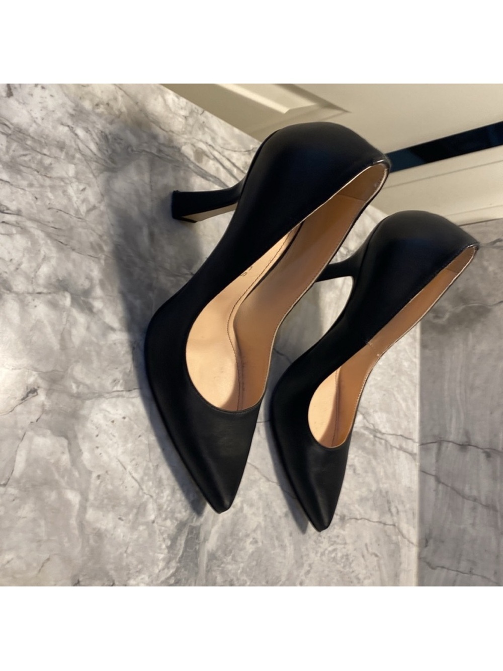 Beau Soles Black Pointed-Toe Women's High Heels - Picture 3 of 7